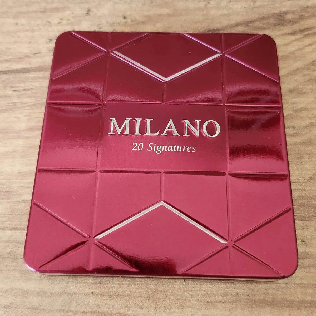 Milano 20 Signatures Red Grape Sigara